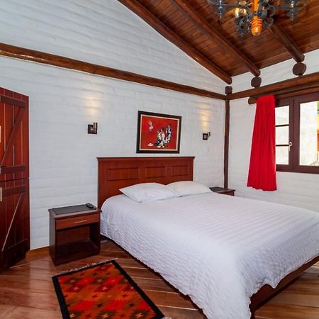 Hotel Ile Baños Kültér fotó