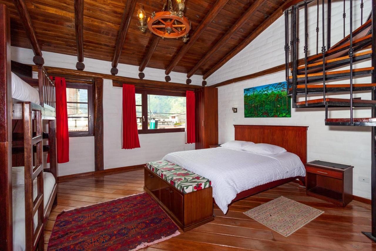 Hotel Ile Baños Kültér fotó