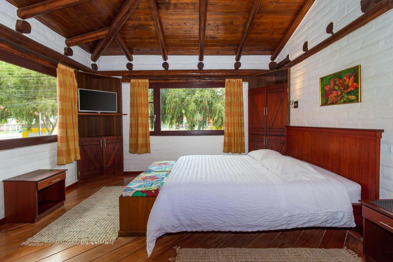 Hotel Ile Baños Kültér fotó